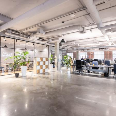 Общий вид этажа (open space)