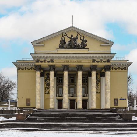 Административное здание «Дворец на Яузе»